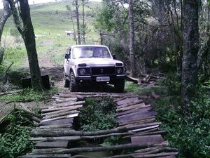 Niva crossing bridge-1.0a.jpg